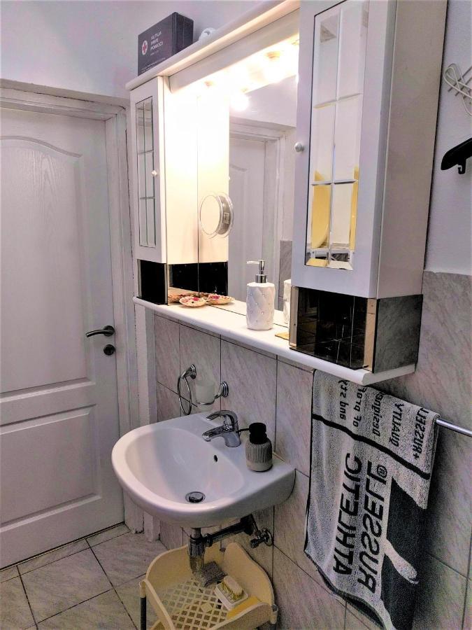Apartment Helena Kanfanar Extérieur photo